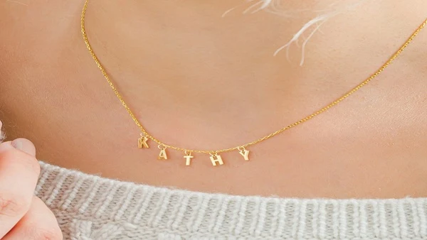 Seven Advantages of Wearing Name Necklaces